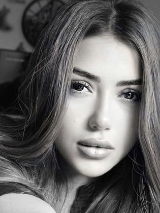 سارة سلامة